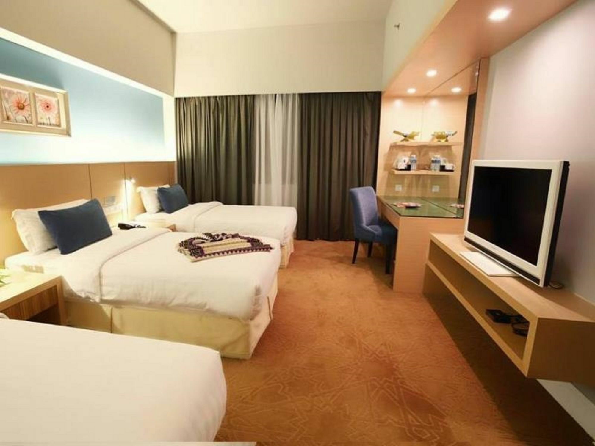 Raia Hotel Kota Kinabalu Exterior foto